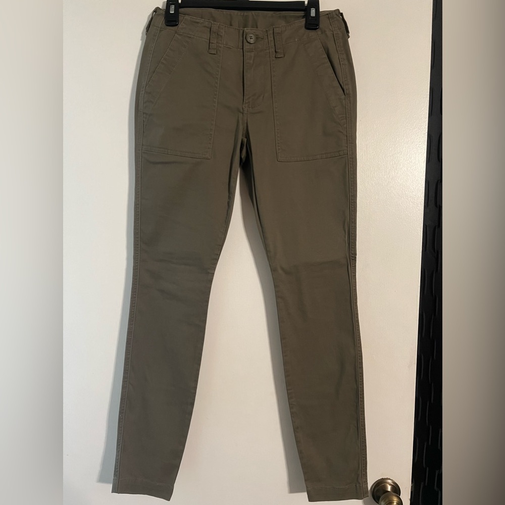 Cabi army green scout pants size 2